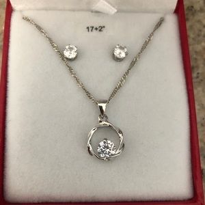 Necklace and earring set